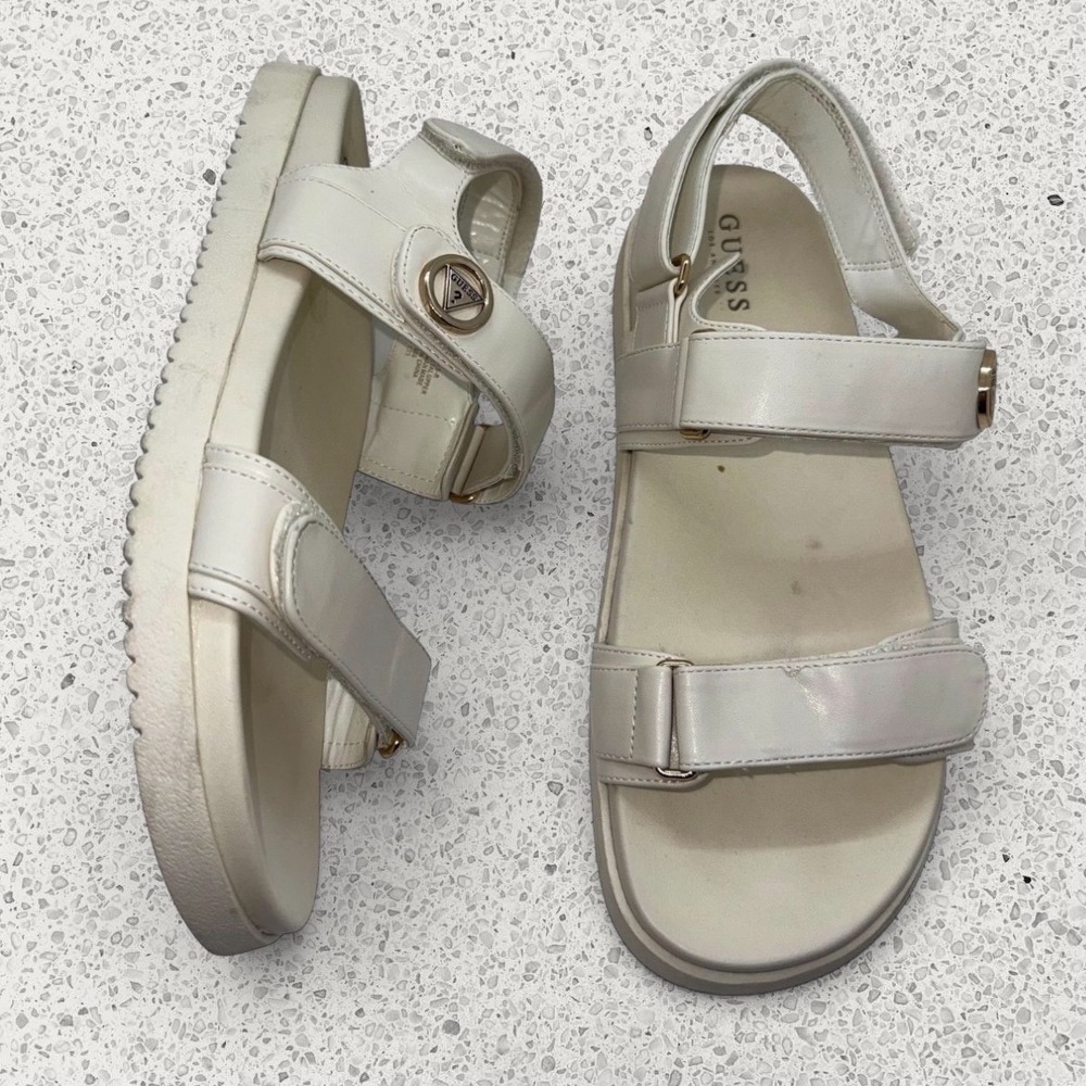GUESS Fadey Platform Sandal Faux Leather Retro 90s‎ Chunky size 11